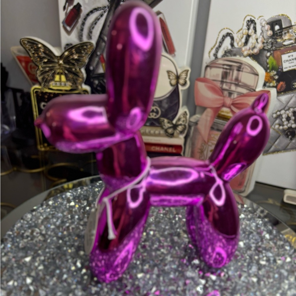 Metallic Pink Balloon Dog Sculpture - Picture 9 of 13